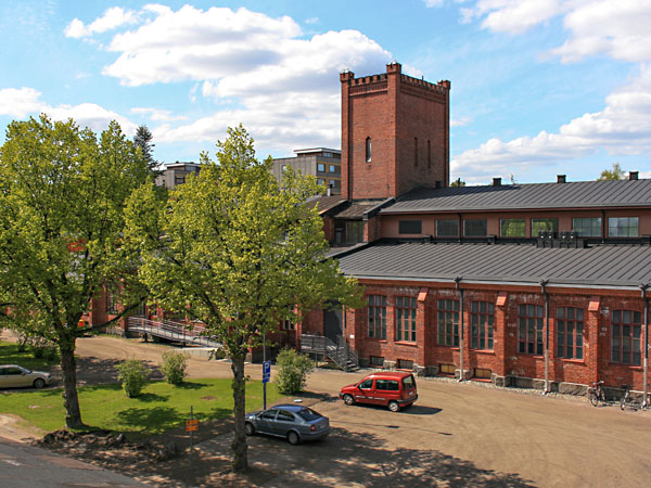 Villatehdasta